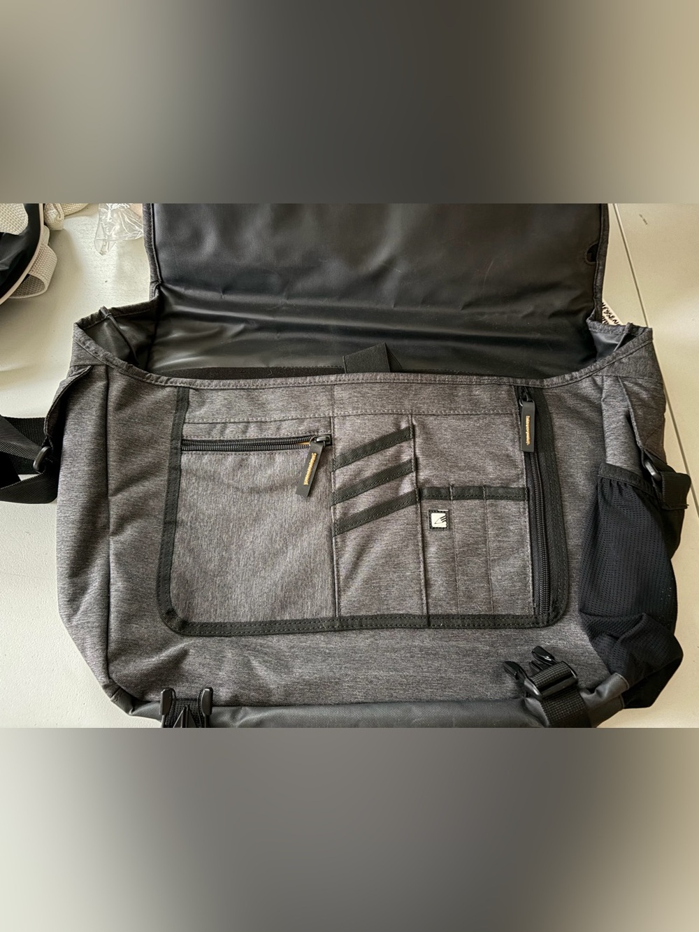 OGIO Quilted Charcoal Gray Messenger Bag - Picture 2 of 2